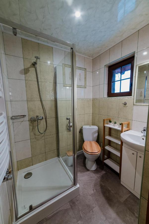 Фермерський будинок Ranczo Czerwony Mlyn Zdow